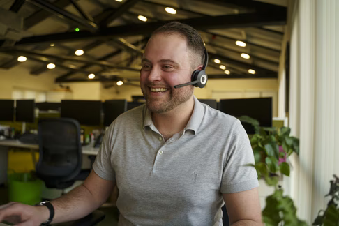 PolicyBee: Straightforward Small Business Insurance with a Specialist Aesthetics Team